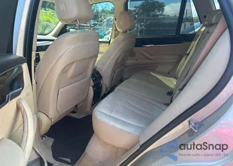 2015 BMW X5 Sdrive35I z USA, uszkodzony, nr VIN 5UXKR2C5XF0H40411